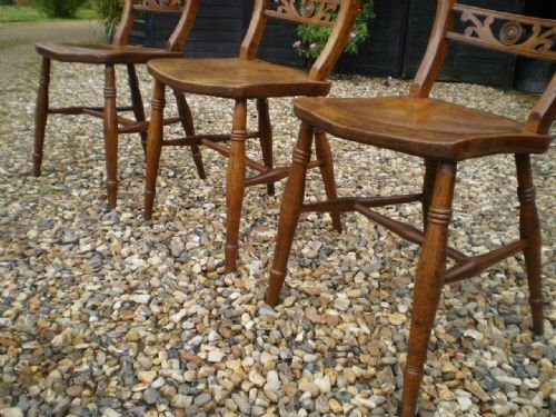 fig 3. Chairs Windsor East Anglian bar backs solid Elm c1880