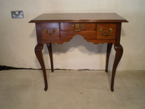 Table Lowboy Walnut George III C1800