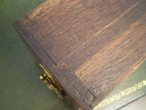 fig 4. Table Lowboy Walnut George III c1800