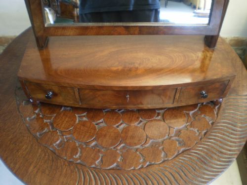 fig 1. Mirror George III Mahogany box mirror c1790