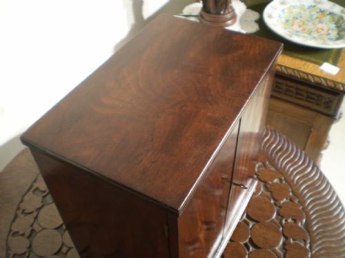 fig 1. Chest of drawers fine quality collectors chest William IV Mahogany c1830