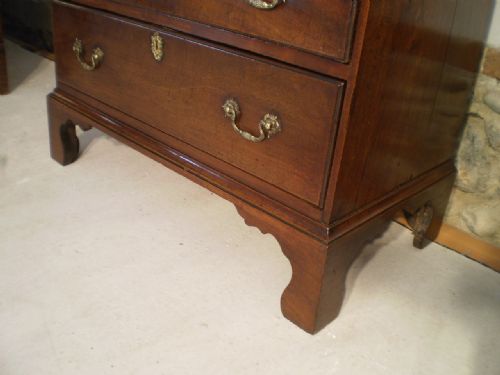 fig 2. Chest of drawers George III small Mahogany c1780 32 inches wide
