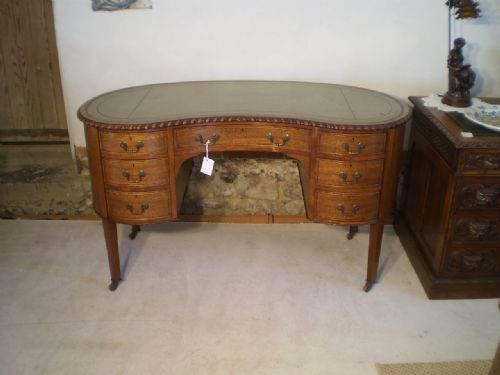 Desk Edwardian Mahogany Kidney Shaped C1910