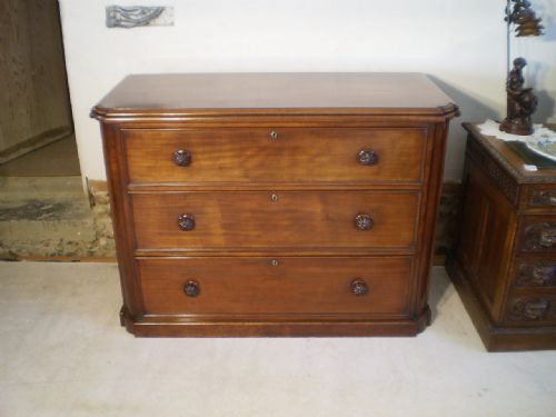 fig 1. Chest of drawers linen press early Victorian Mahogany c1840