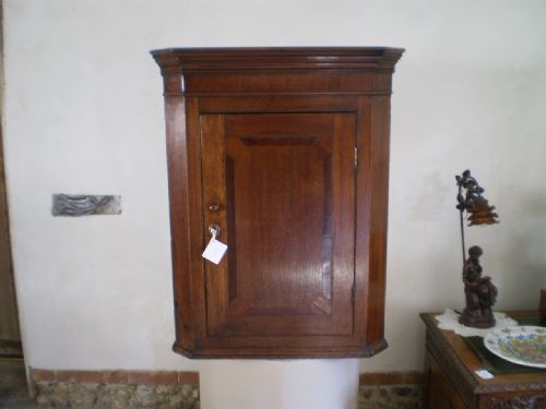 fig 1. Cupboard cabinet corner George III Oak c1800