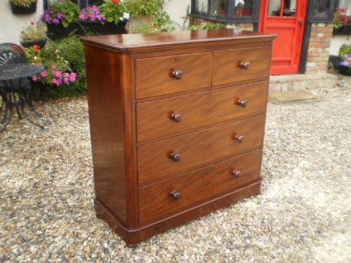 Chest of Drawers Victorian Mahogany C1880 Fabulous Condition