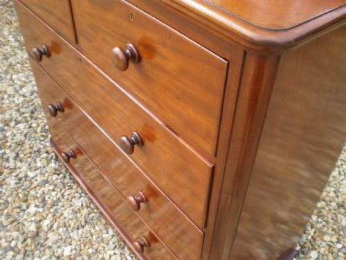 fig 2. Chest of drawers Victorian Mahogany c1880 fabulous condition
