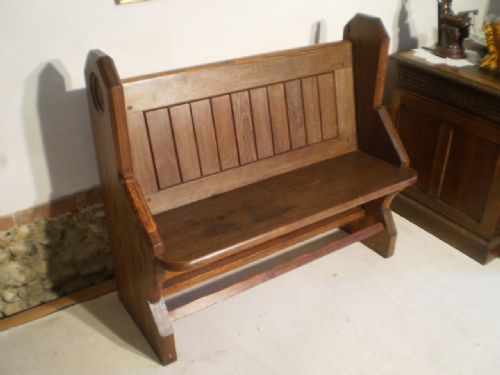 fig 2. pew bench settle Victorian Pitch Pine c1870