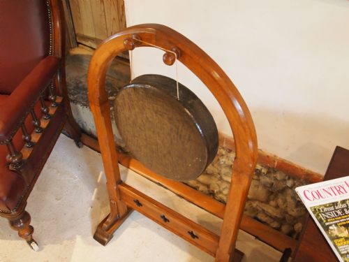 fig 1. Victorian Arts and Crafts Oak dinner gong Gothic revival Pugin influenced c1880