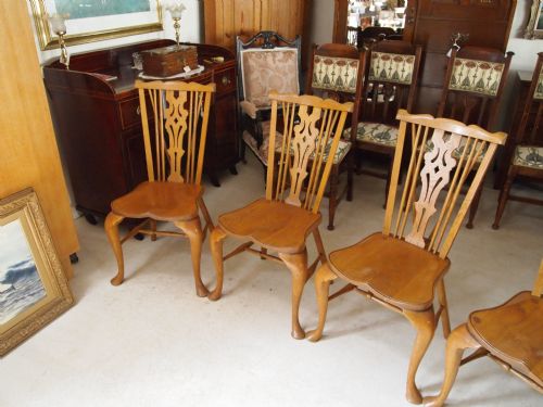 fig 4. Chairs Windsor Oak chairs Stuart Linford High Wycombe