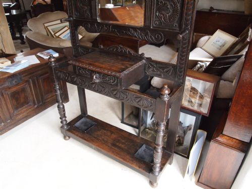 fig 2. Hallstand coatstand Victorian carved Oak c1880 provenance Hinton Hall Shropshire