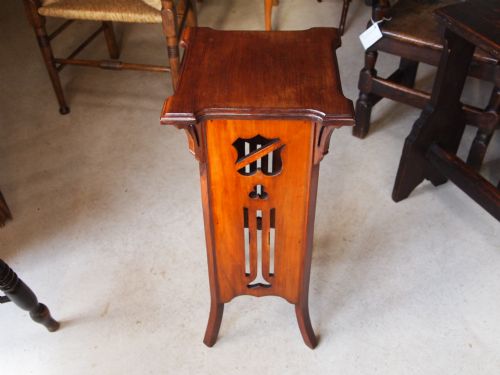 fig 1. Table stand late Victorian Scottish arts and crafts Jardinaire or lamp table