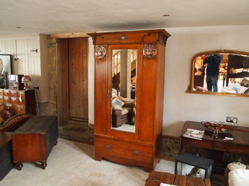 fig 4. Wardrobe Arts and Crafts Oak c1900 Ruskin