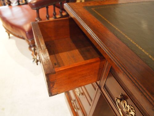 fig 3. Desk Victorian solid Walnut twin pedestal by James Shoolbred c1890 small size