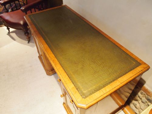 fig 3. Desk George IV Regency figured Maple and burr Yew c1820
