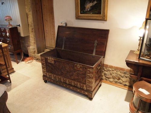 fig 3. Chest coffer blanket box coffee table Rosewood c1820