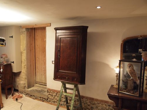 fig 2. Cupboard corner cabinet George III Oak c1790