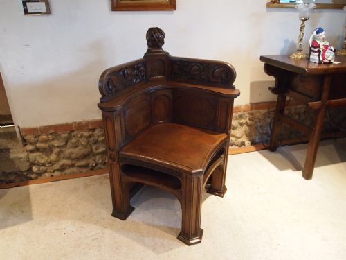Chair Arts and Crafts Carved Oak Corner Chair Pugin Influenced C1880