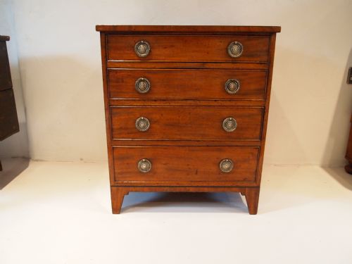fig 4. Chest of drawers George III Mahogany c1800 small size