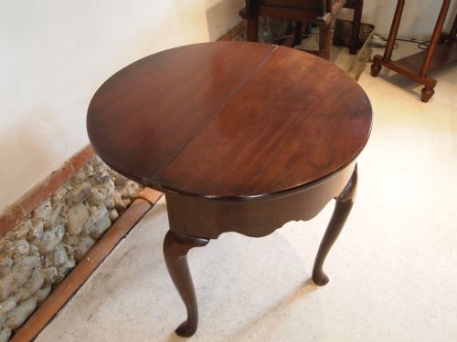 fig 4. Table George II Cuban Mahogany demi lune hall side or tea table c1740