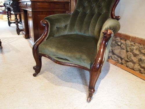 fig 4. Chair Victorian Mahogany spoon back arm chair c1870