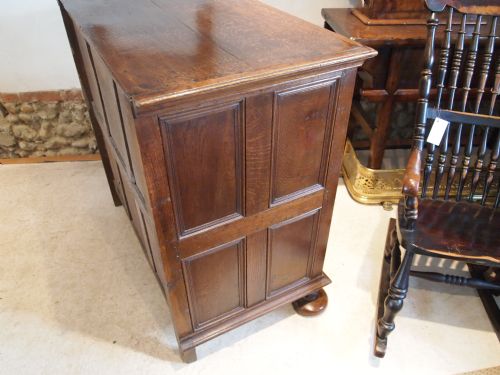 fig 4. Chest of drawers William and Mary Oak c1690