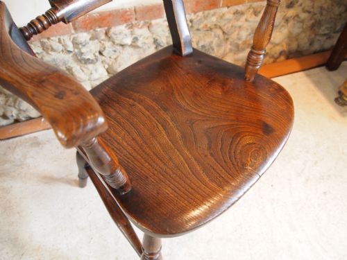 fig 2. Chair Victorian Windsor Knife back Beech and Elm c1870