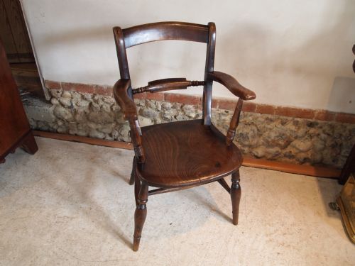 fig 3. Chair Victorian Windsor Knife back Beech and Elm c1870
