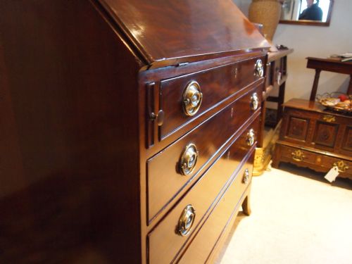 fig 3. Bureau desk George III Mahogany c1790