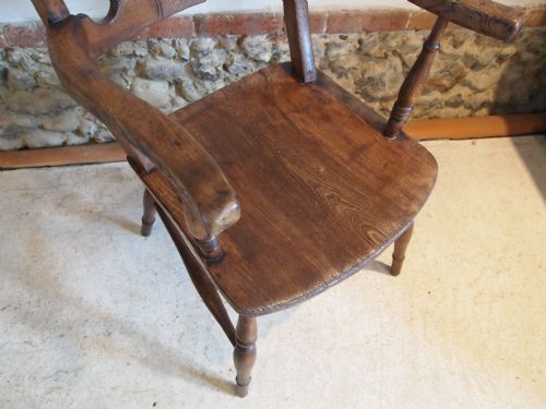 fig 2. Chair Victorian Windsor armchair c1860 Thames Valley