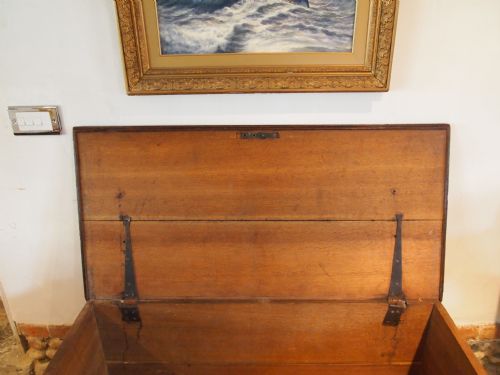 fig 4. Coffer chest George III Oak Mule chest c1780