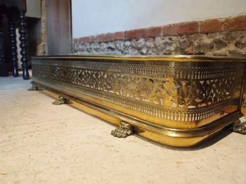 Fender Fine Quality Regency Brass Fire Fender C1820