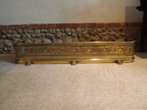 fig 1. Fender fine quality Regency brass Fire Fender c1820