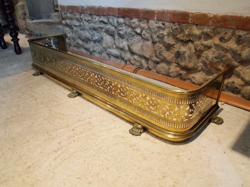 fig 3. Fender fine quality Regency brass Fire Fender c1820