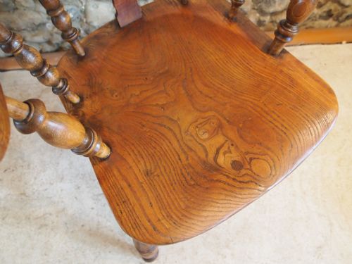 fig 2. Chair Victorian Windsor armchair Nottinghamshire Ash and Elm Allsop family c1860