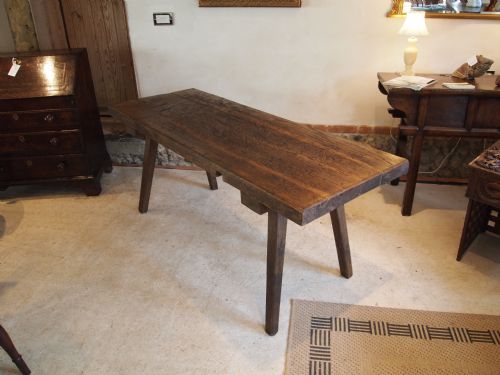 fig 4. Table Oak George IV two plank top c1820