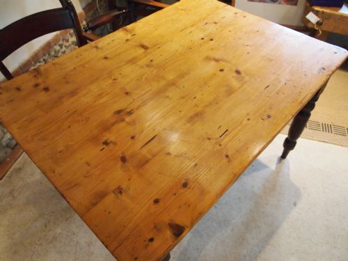 fig 3. Table Victorian Pine kitchen dinning table c1880