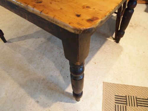 fig 4. Table Victorian Pine kitchen dinning table c1880