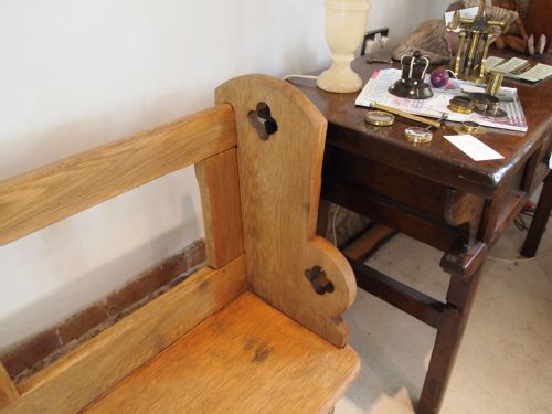 fig 1. Bench settle pew Victorian Oak arts and crafts c1880