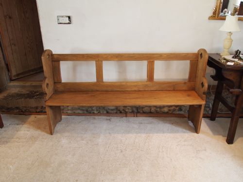 fig 2. Bench settle pew Victorian Oak arts and crafts c1880