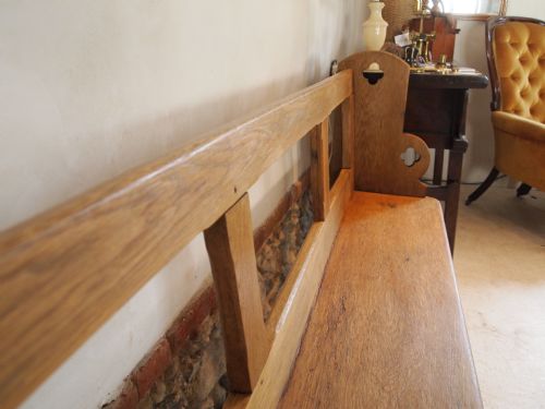 fig 4. Bench settle pew Victorian Oak arts and crafts c1880