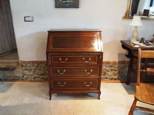 fig 1. Bureau Fine quality Edwardian Mahogany c1900