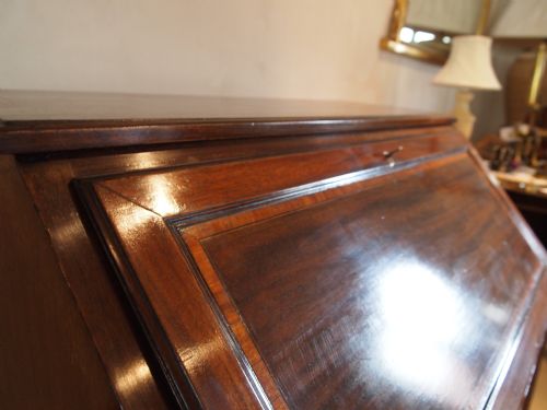 fig 2. Bureau Fine quality Edwardian Mahogany c1900