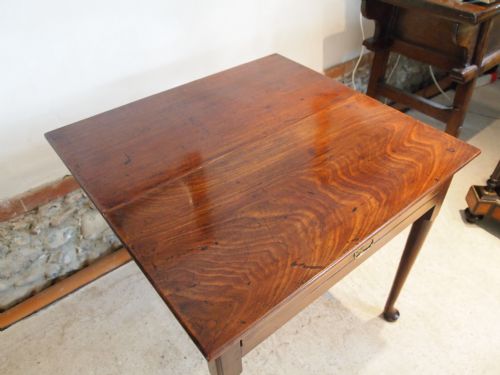 fig 3. Table side tea or lamp George II Mahogany c1750