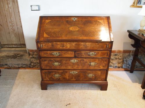 Bureau George II Figured Walnut Exceptional Stepped Interior C1740