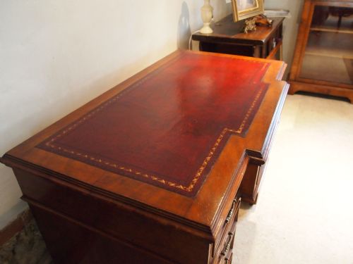 fig 2. Desk Victorian Walnut break front twin pedestal fine quality c1880