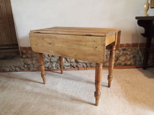 Table Victorian Pine Cottage Dining Table C1860