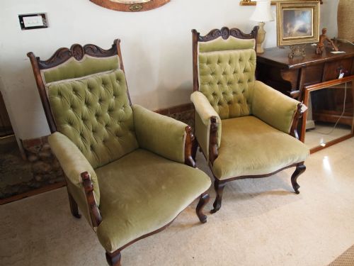 fig 3. Chairs Fine pair of Victorian armchairs c1870