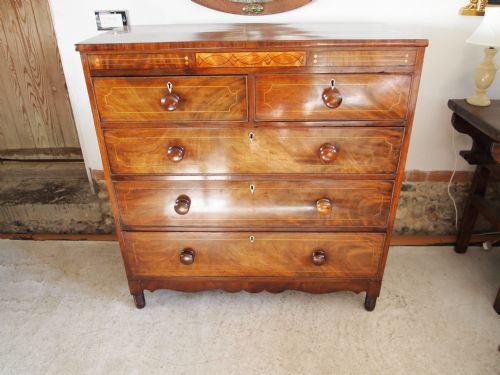 fig 1. Chest of drawers George III Mahogany wonderful decoration c1800