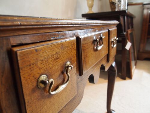 fig 2. Table chest of drawers Lowboy Oak George III c1760